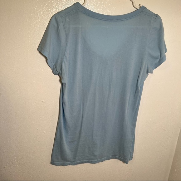 UNC Tarheels T-Shirt Carolina Blue - Picture 7 of 11